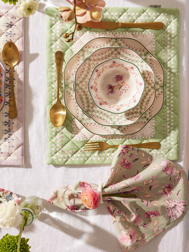 Cath Kidston Green Friendship Gardens 100% Cotton Napkins 8 Pack - Image 1 of 2