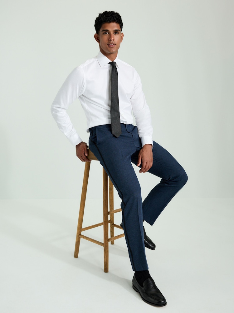 Bleu marine - Pantalon de smoking texturé avec détail de ruban adhésif - Image 3 of 6