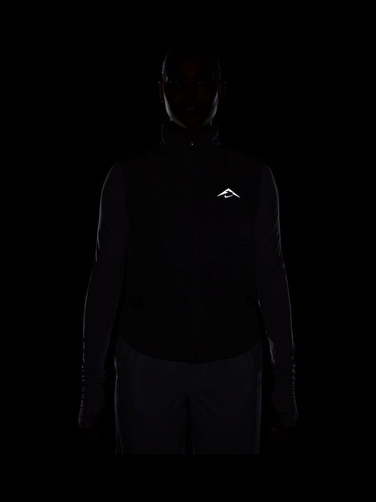 Nike Lilac Purple Repel Trail Running Vest - Image 4 of 4
