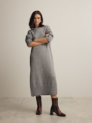 Neutraali ruskea myyrä - Rento Soft Touch Pyöreä kaula-aukko Midi- Neulepusero Mekko - Kuva 1 / 7