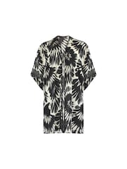 Live Unlimited Black Curve Leaf Print Textured Kimono Jacket - Image 7 of 7