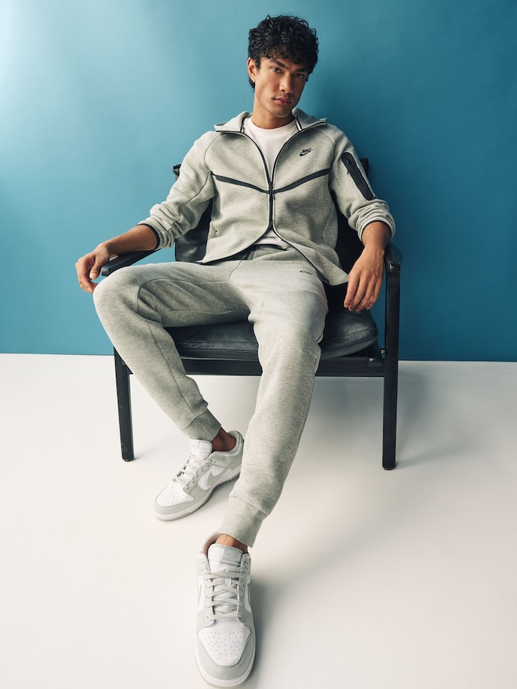 Сірий - Nike Технічне руно джоггерів - Image 4 of 6