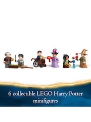 LEGO Harry Potter Ollivanders Madam Malkins Robes - Image 3 of 8