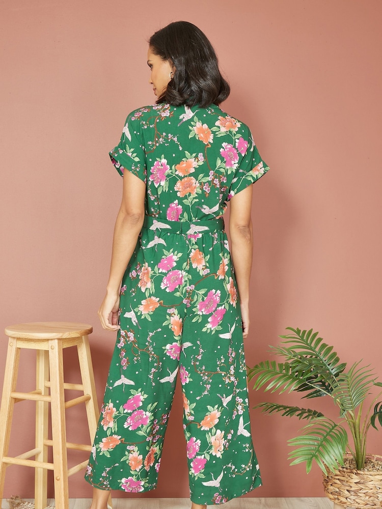Yumi Overall mit Kranich-Print und passendem Gürtel - Bild 2 von 5