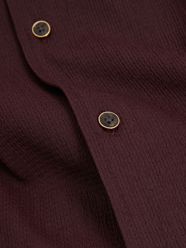 Reiss Bordeaux Hunt Textured Crepe Cuban Collar Shirt - Image 5 of 5