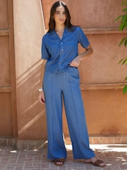 Threadbare Blue Curve Elasticated Waist Wide Leg Chambray Trousers - Image 4 of 4