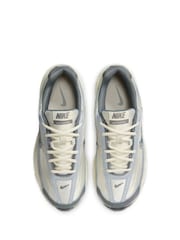Nike White/Grey Initiator Trainers - Image 7 of 9