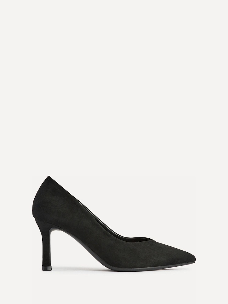 Svart - Linzi Sofia Bred passform V Cut Vamp Pumps - Bild 2 av 5 Svart - Linzi Sofia Bred passform V Cut Vamp Pumps - Bild 2 av 5