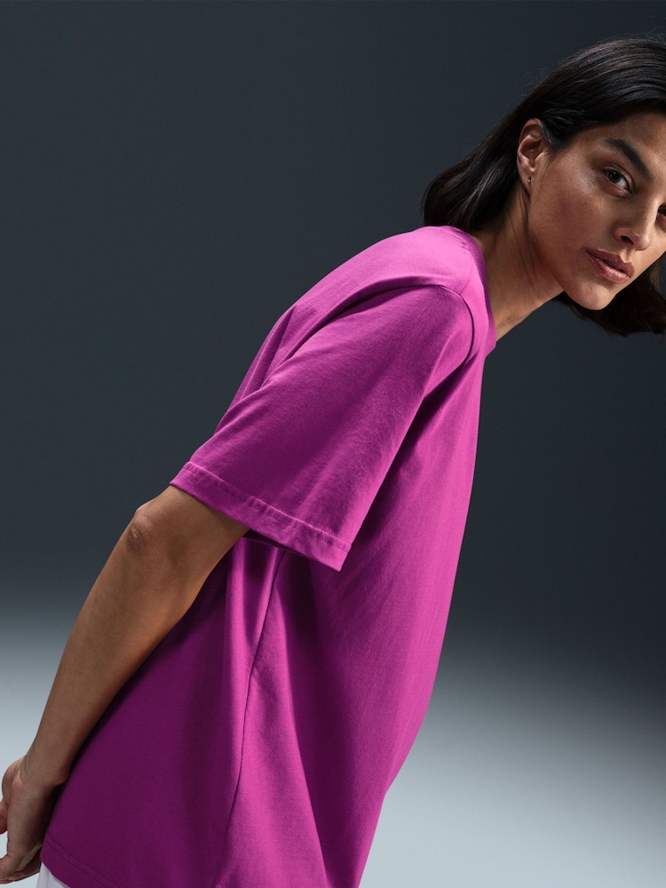 Nike Purple Sportswear Essential T-Shirt - Image 4 of 5