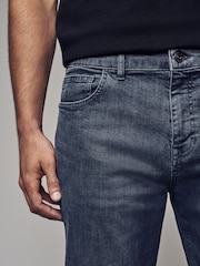 Sivo jeklo - Klasične elastične kavbojke Straight Fit - Slika 5 iz 10