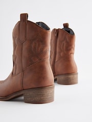 Tan Brown Western Cowboy Ankle Boots - Image 9 of 10