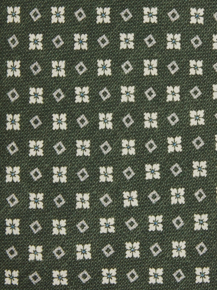 Reiss Olive Cavoli Silk Medallion Print Tie - Image 5 of 5 Reiss Olive Cavoli Silk Medallion Print Tie - Image 5 of 5