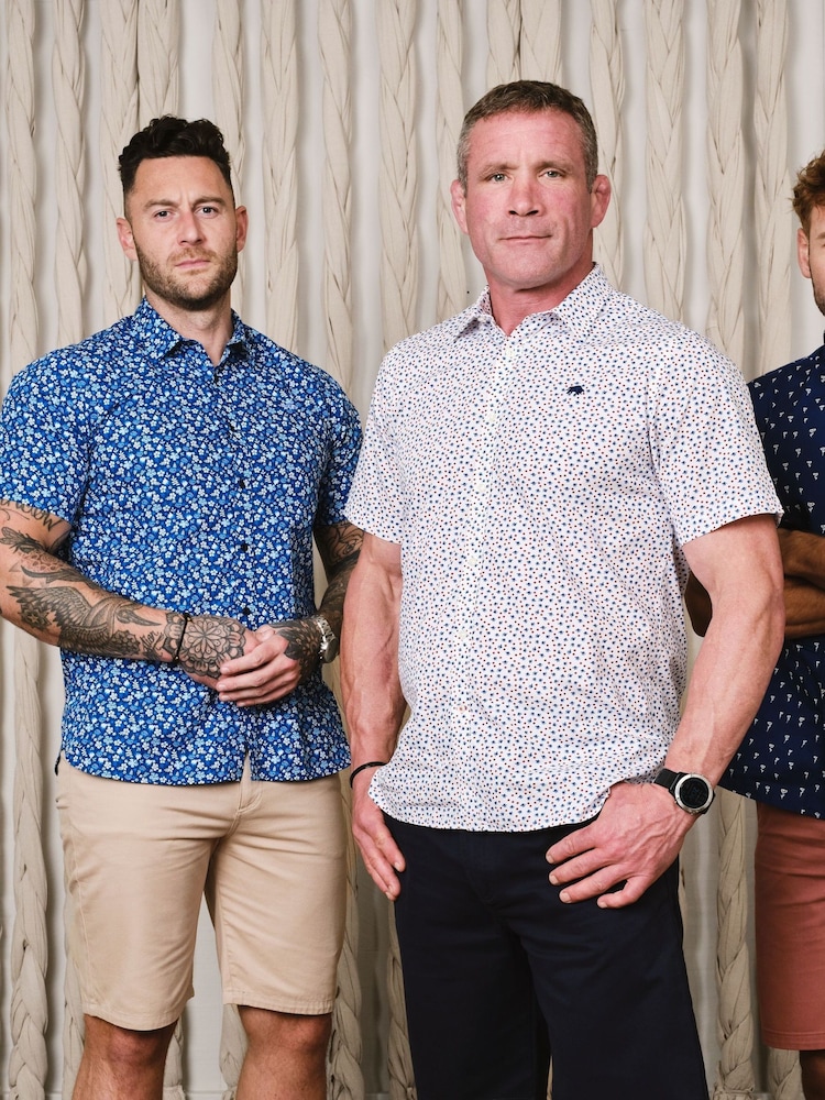 Raging Bull Blue Short Sleeve Flower Bud Poplin Shirt - Image 2 of 9