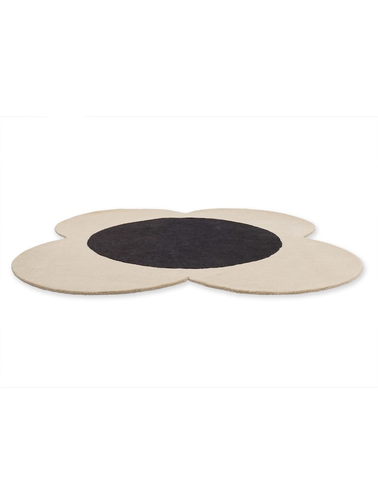 Orla Kiely Natural Flower Spot Round Rug - Image 3 of 4