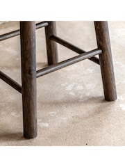 Gallery Home Dark Wood Temara Oak Style Stool - Image 3 of 5