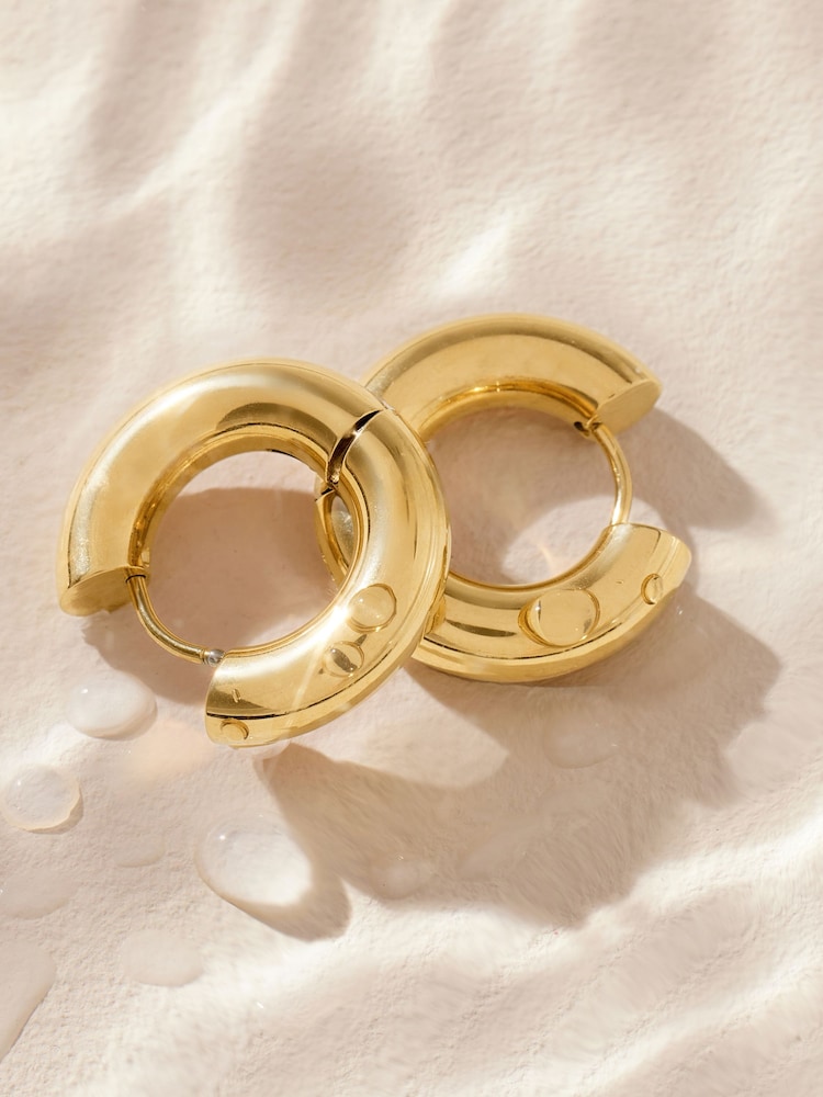 Gold Tone Stainless Steel Chubby Hoop Earrings - Image 7 of 7 Gold Tone Stainless Steel Chubby Hoop Earrings - Image 7 of 7