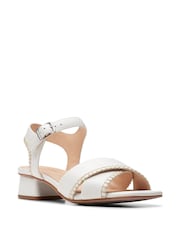 Clarks White Leather Serina35 Cross Sandals - Image 4 of 7