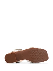 Clarks White Leather Serina35 Cross Sandals - Image 7 of 7