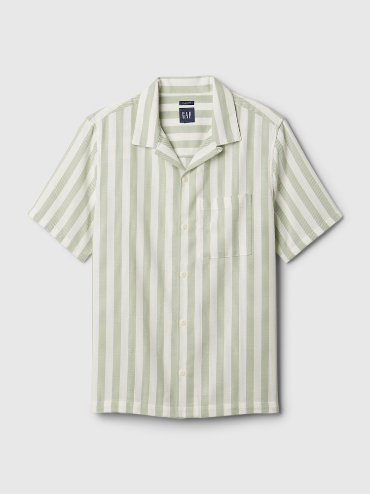 Gap Green Textured Resort Short Sleeve Shirt - Image 5 of 5 Gap Green Textured Resort Short Sleeve Shirt - Image 5 of 5