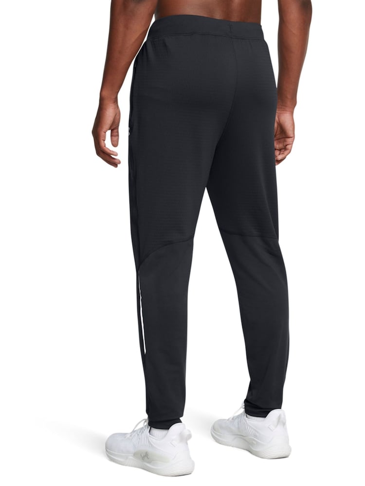 Under Armour Black Vanish Cold Weather Fitted Joggers - Image 2 of 6