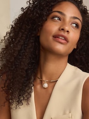 Gold Tone Faux Pearl Drop Torque Choker Necklace - Image 2 of 6