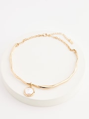 Gold Tone Faux Pearl Drop Torque Choker Necklace - Image 4 of 6
