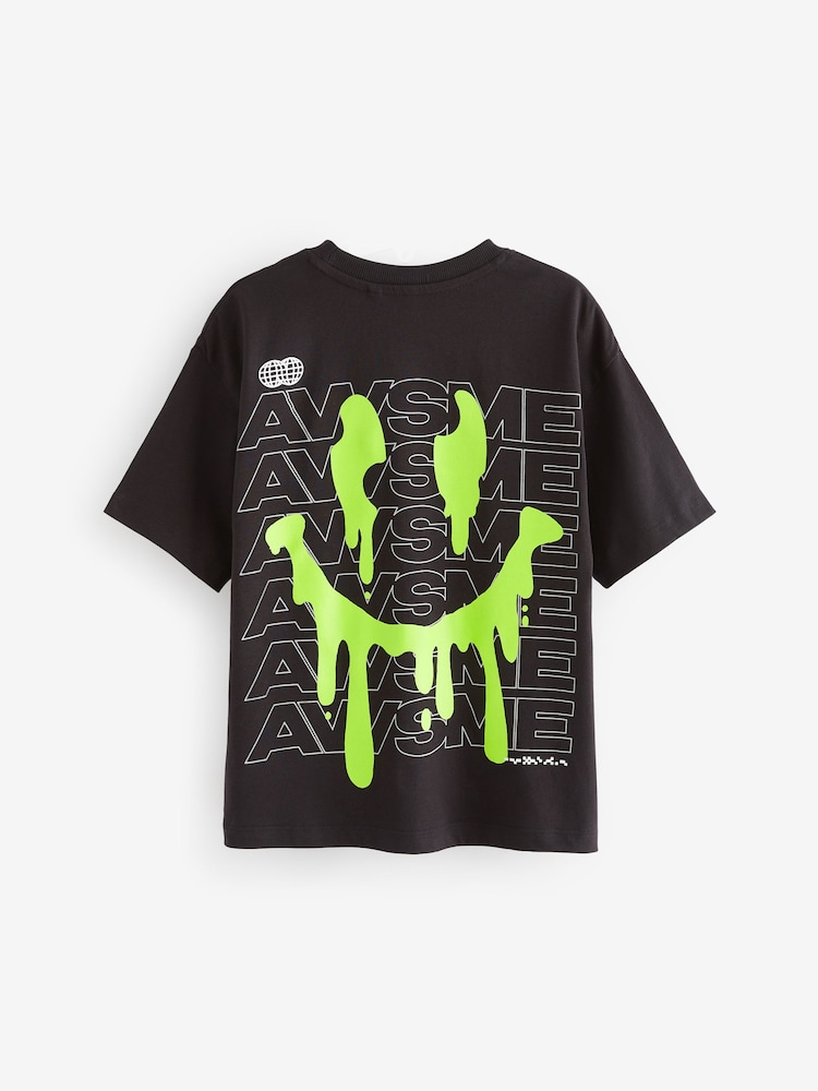 أسود Drippy بطبعة من الخلف - تي شيرت برسم كم قصير وقصّة مريحة ((3-16 عامًا) - صورة 2 من 3