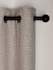 Cortinas con ojales y forro con diseño texturizado de laberinto en jacquard - Imagen 1 de 5