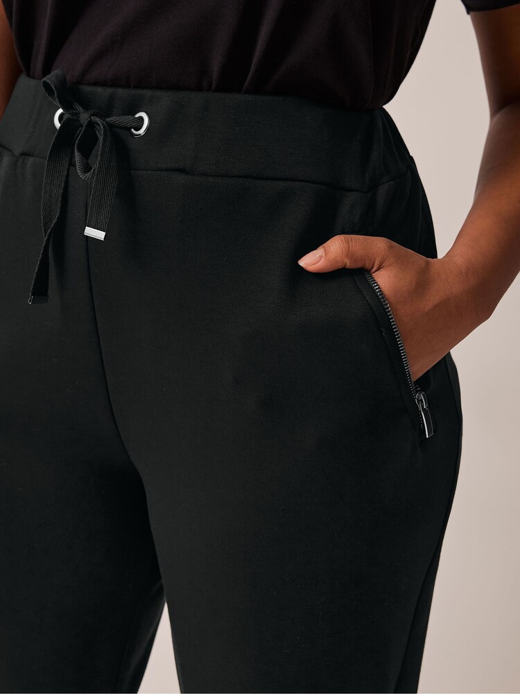 Evans Curve Tapered Joggers - Image 4 of 4