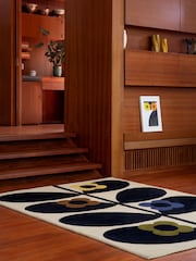 Orla Kiely Natural Wild Rose Rug - Image 1 of 4