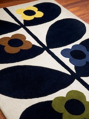Orla Kiely Natural Wild Rose Rug - Image 3 of 4
