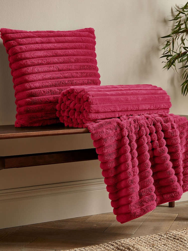 Catherine Lansfield Catherine Lansfield Soft and Cosy Ribbed Cushion - Image 3 of 4