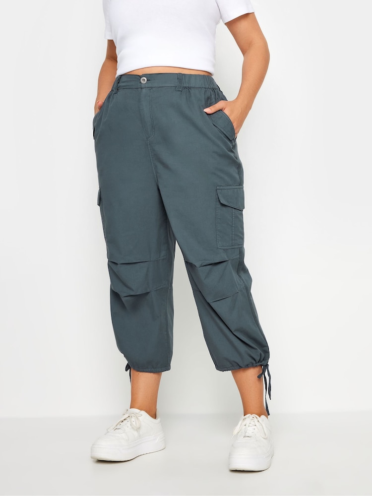 Gris - Yours Curve Cargo Cropped 100% Cotton Trousers - Imagen 1 de 5 Gris - Yours Curve Cargo Cropped 100% Cotton Trousers - Imagen 1 de 5