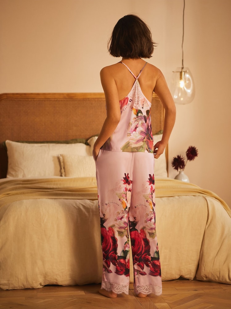 وردي زهور - أزرق - بيجامة ستان بحمالات دانتيل من B by Ted Baker - Image 3 of 15