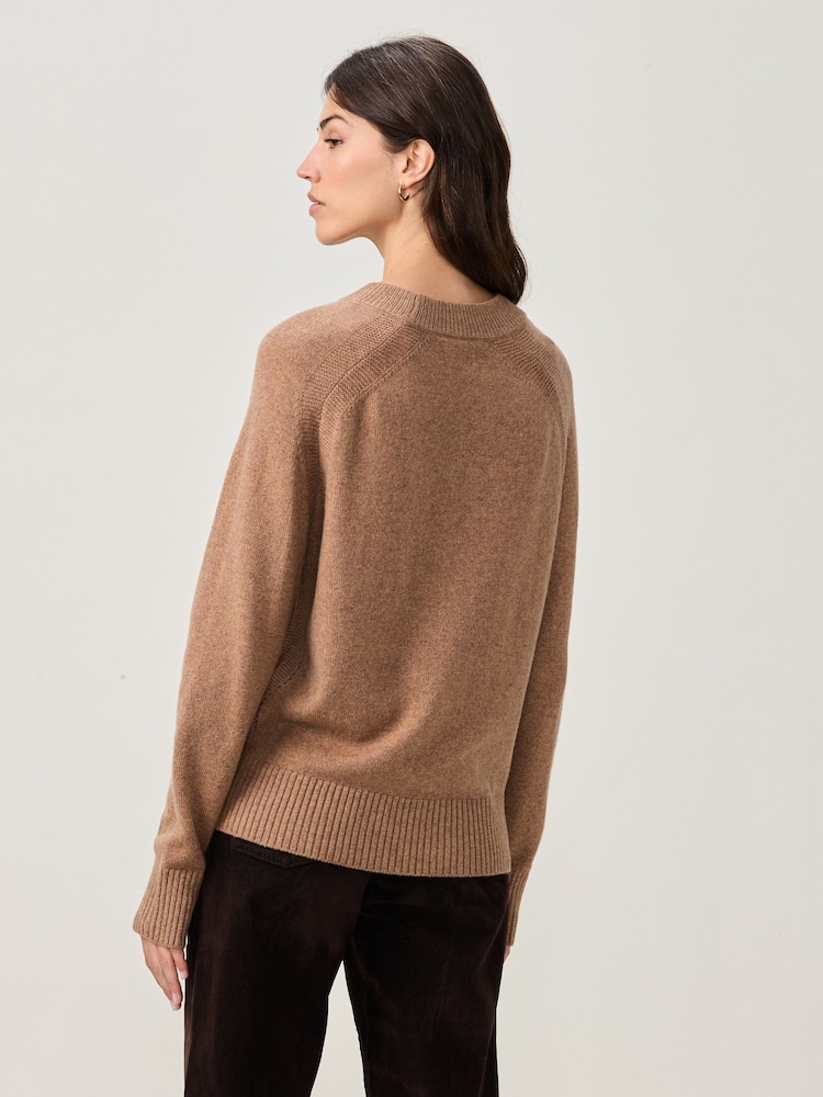 Neutral Camel Premium 100% Lambswool Crew Neck Jumper - Image 3 of 8