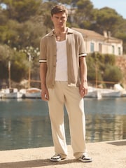 Reiss Camel Elias Reiss | Ché Open-Stitch Cuban Collar Shirt - Image 3 of 6