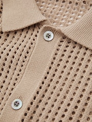 Reiss Camel Elias Reiss | Ché Open-Stitch Cuban Collar Shirt - Image 6 of 6