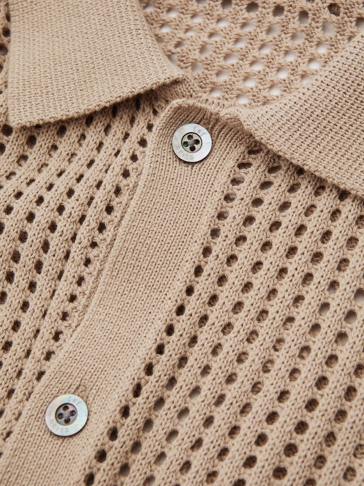 Reiss Camel Elias Reiss | Ché Open-Stitch Cuban Collar Shirt - Image 6 of 6