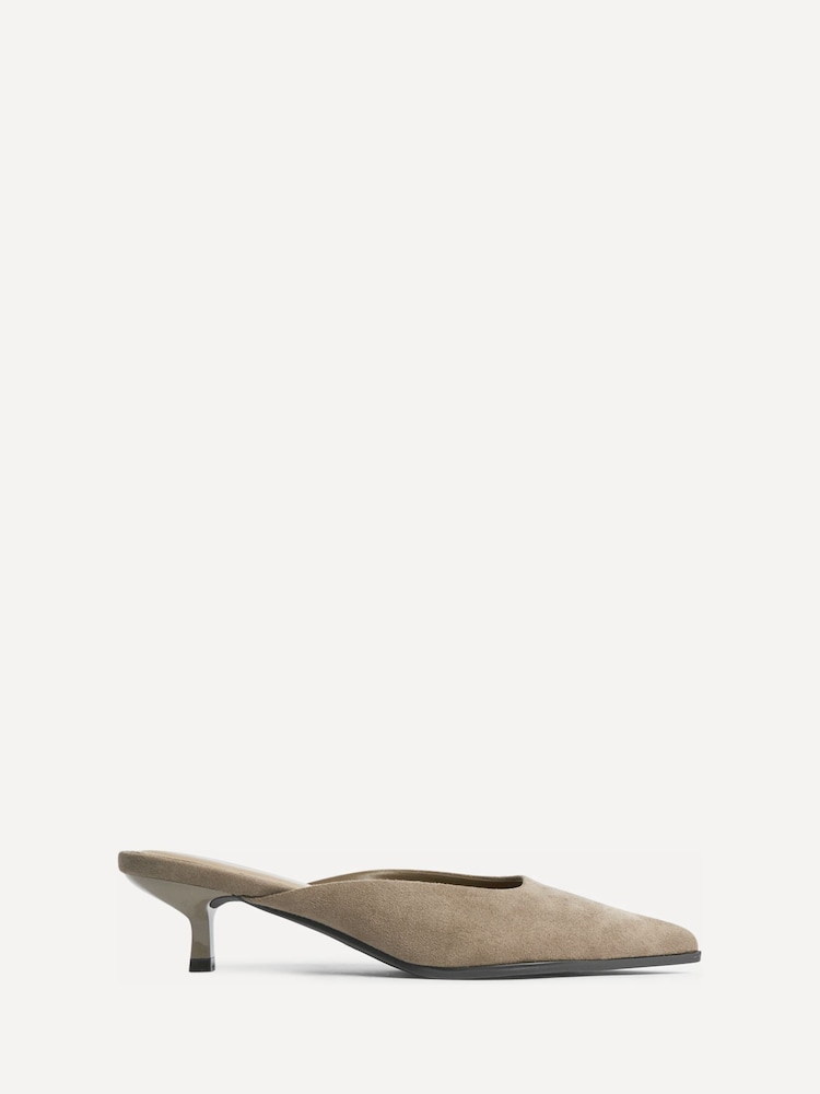 Linzi Natural Marissa Mule Court Heels - Image 2 of 5 Linzi Natural Marissa Mule Court Heels - Image 2 of 5