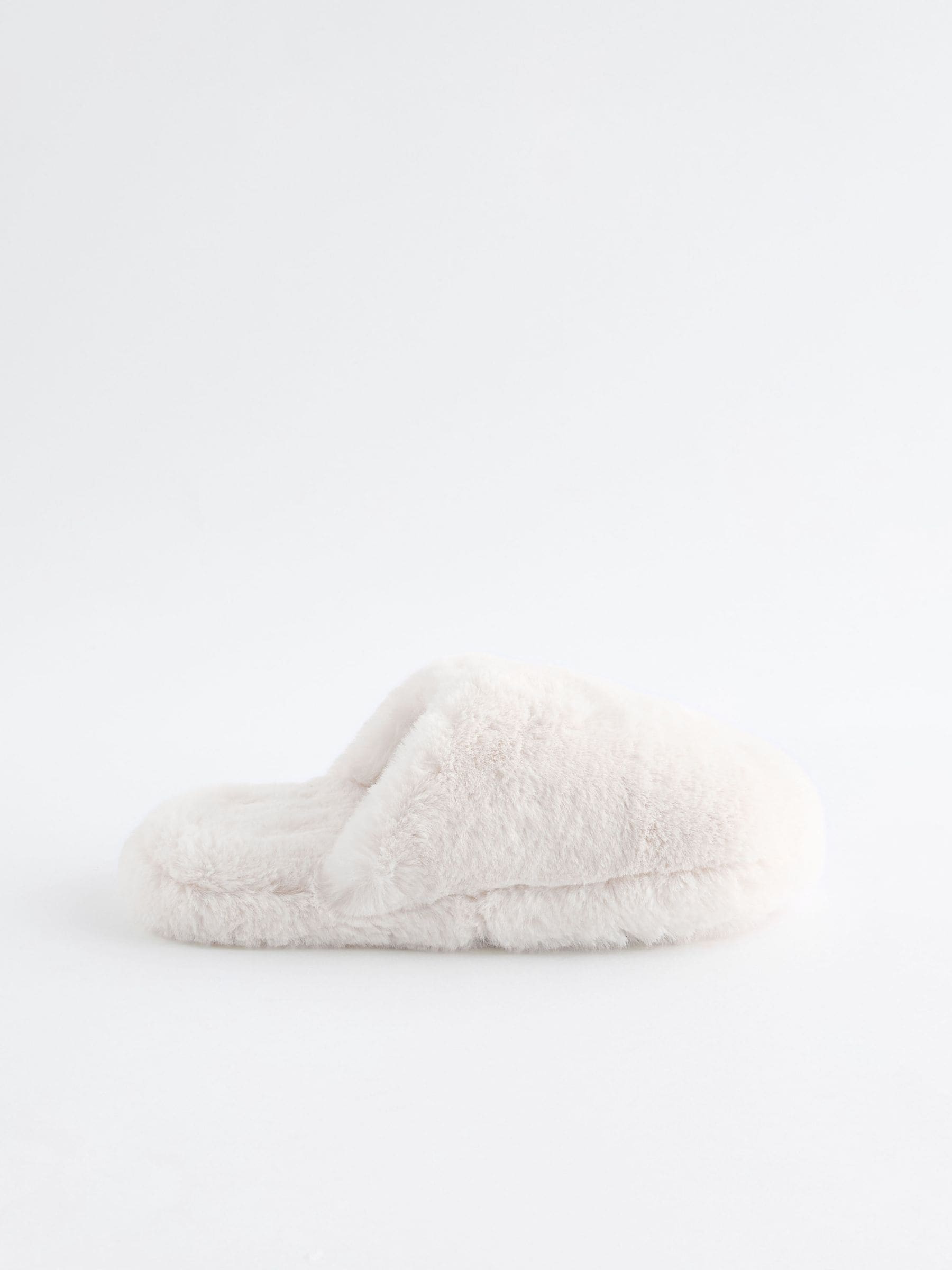White mule slippers hot sale