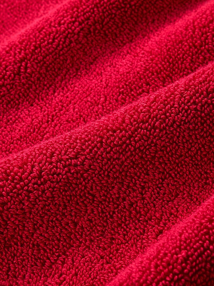 Ralph Lauren Red 2000 Polo Player Towel - Image 4 of 4 Ralph Lauren Red 2000 Polo Player Towel - Image 4 of 4