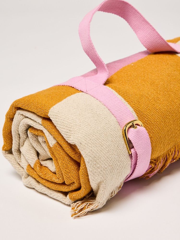 Oliver Bonas Pink Checked Picnic Rug - Image 2 of 3