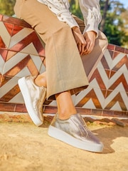Золотой - Jones Bootmaker Fernanda Leather Trainers - Image 2 of 6