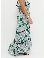 River Island Green Leaf Print Maxi Skirt - Image 3 of 5