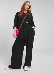 Simply Be Black Oversized Crinkle Shirt - Image 1 of 4