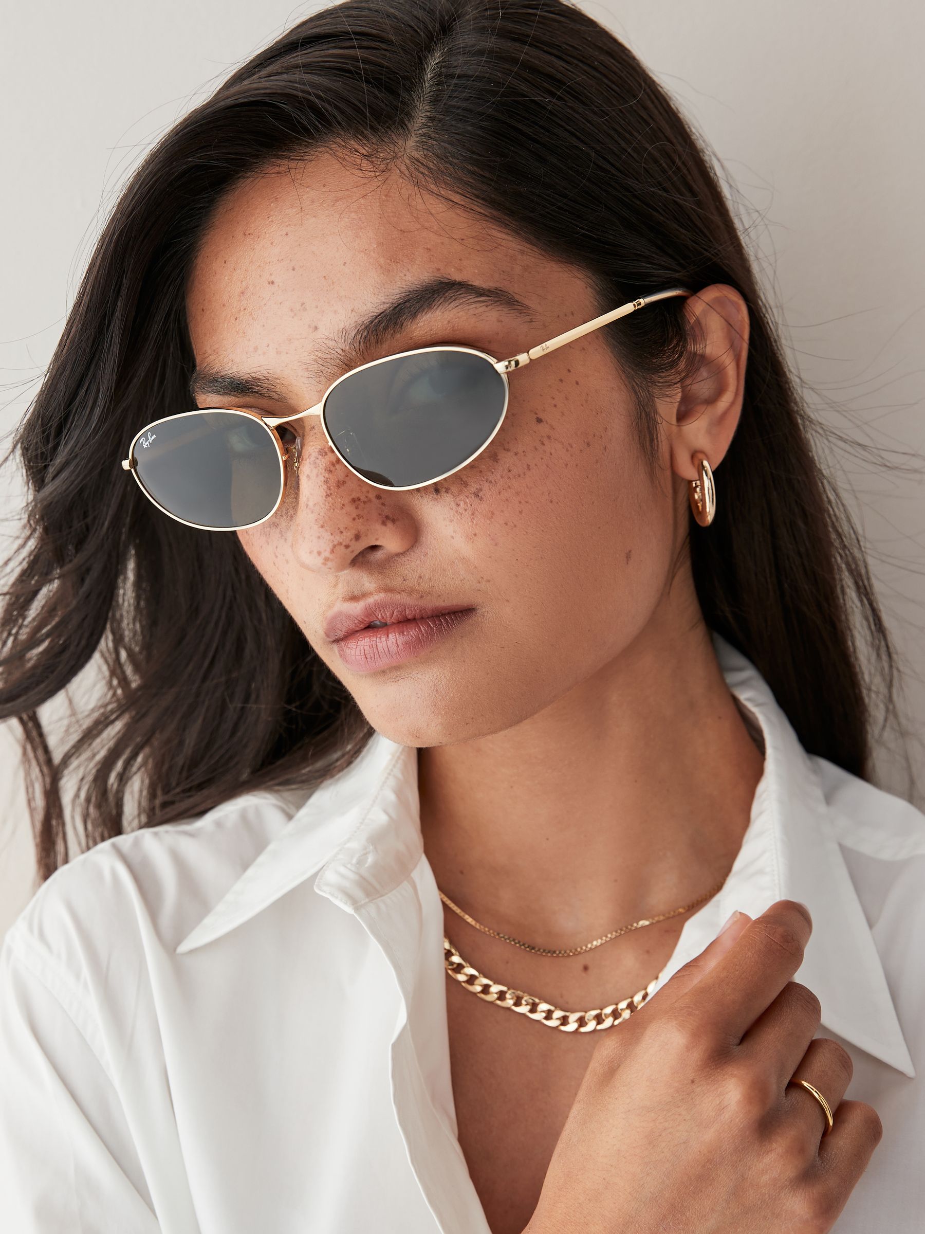 Oval shape ray ban sunglasses clearance