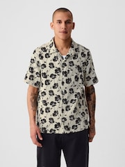 Gap Neutral/Black Textured Resort Short Sleeve Shirt - Image 1 of 4