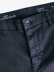 Темно-синий - Брюки-чиносы Slim Fit Motionflex - Изображение 11 из 11