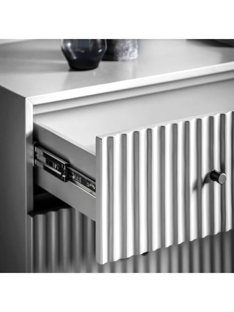 Gallery Home White Tetouan 3 Drawer Chest - Image 2 of 6