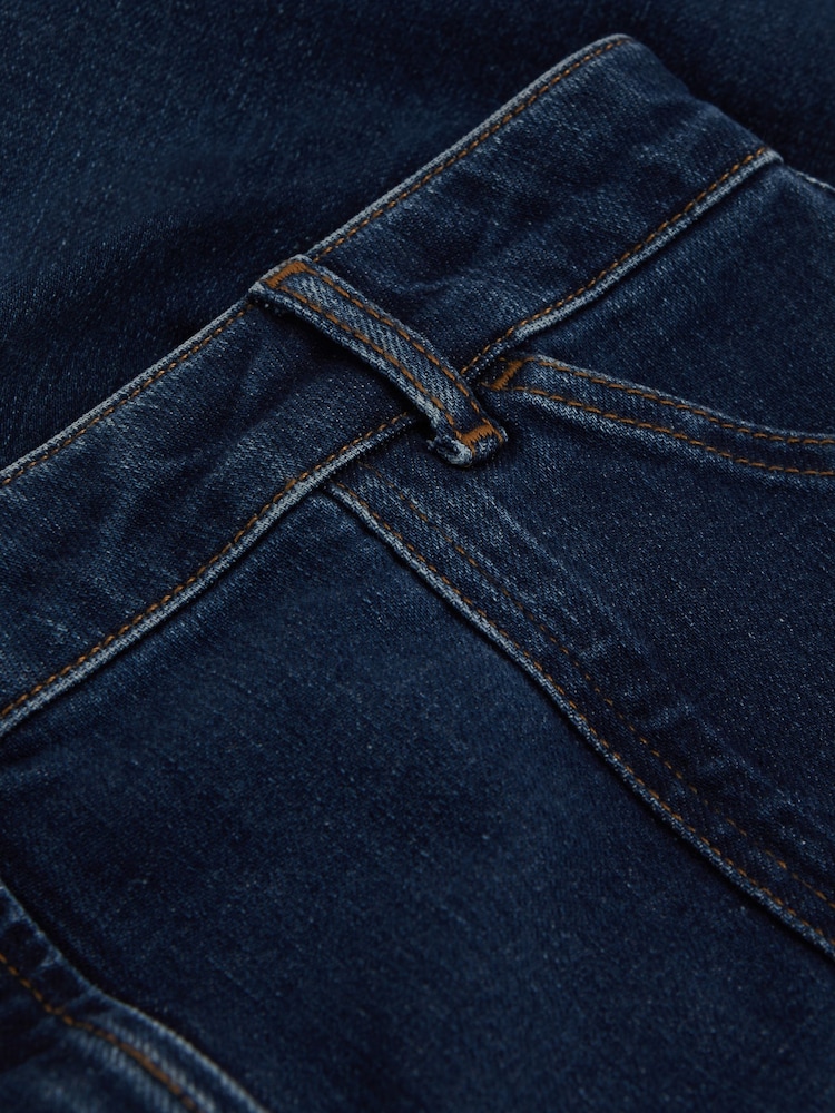 Reiss Dark Blue Jem Garment Dyed Utility Tapered Jeans - Image 6 of 6